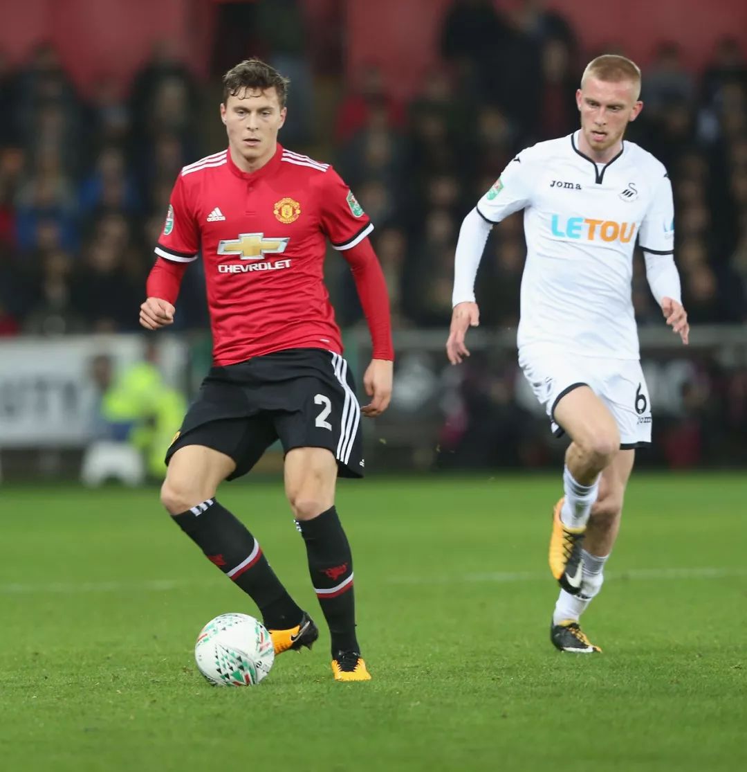 孔帕尼曾在 孔帕尼曾在